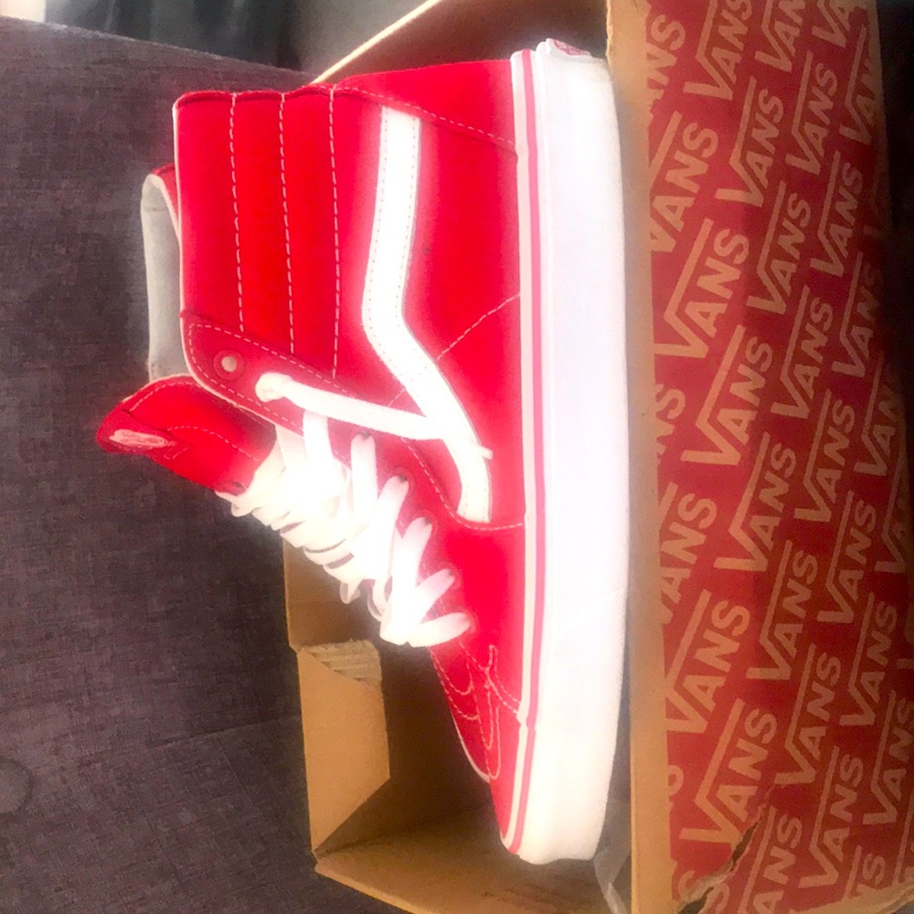 Vans sneakers new on box